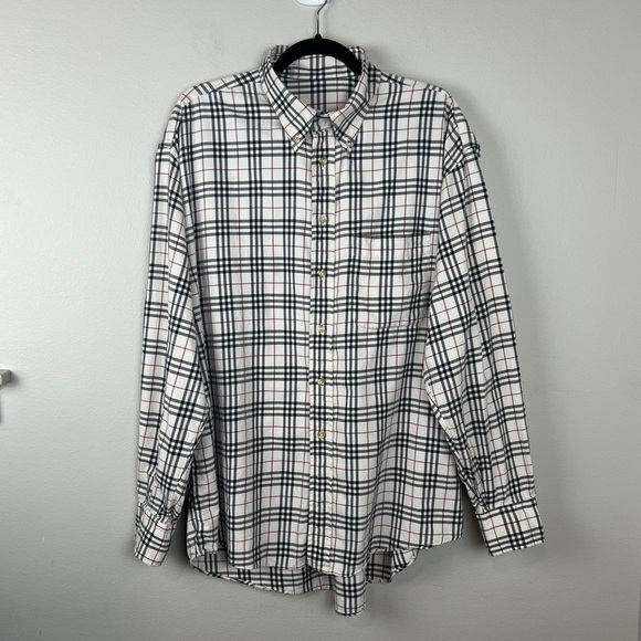 Burberry London Vintage Button-Down Nova Check Plaid Shirt - Picture 2 of 7
